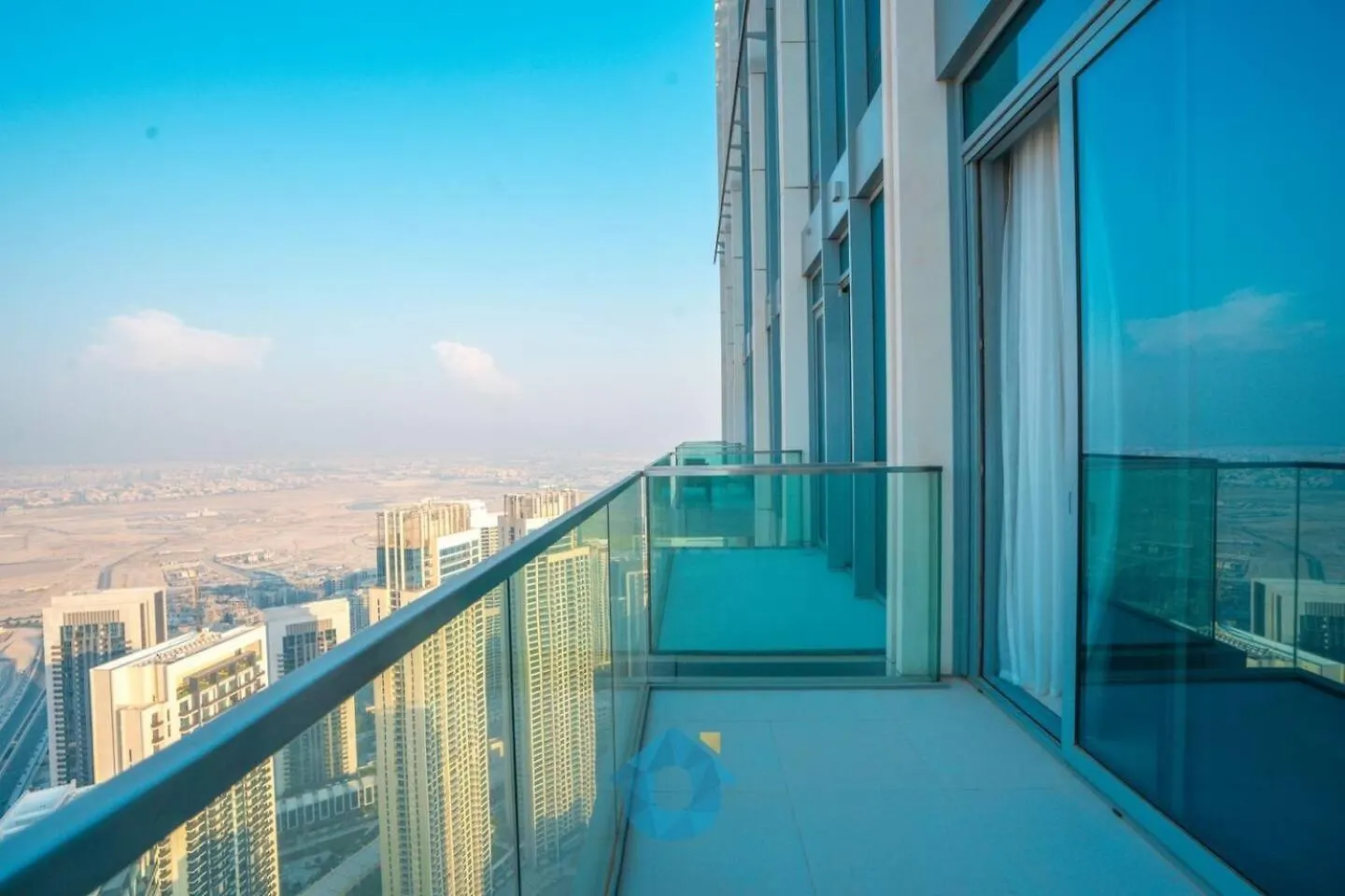 Like Home - 6203 Luxury & Serenity 2-Bhk Penthouse With Breathtaking Views Dubai